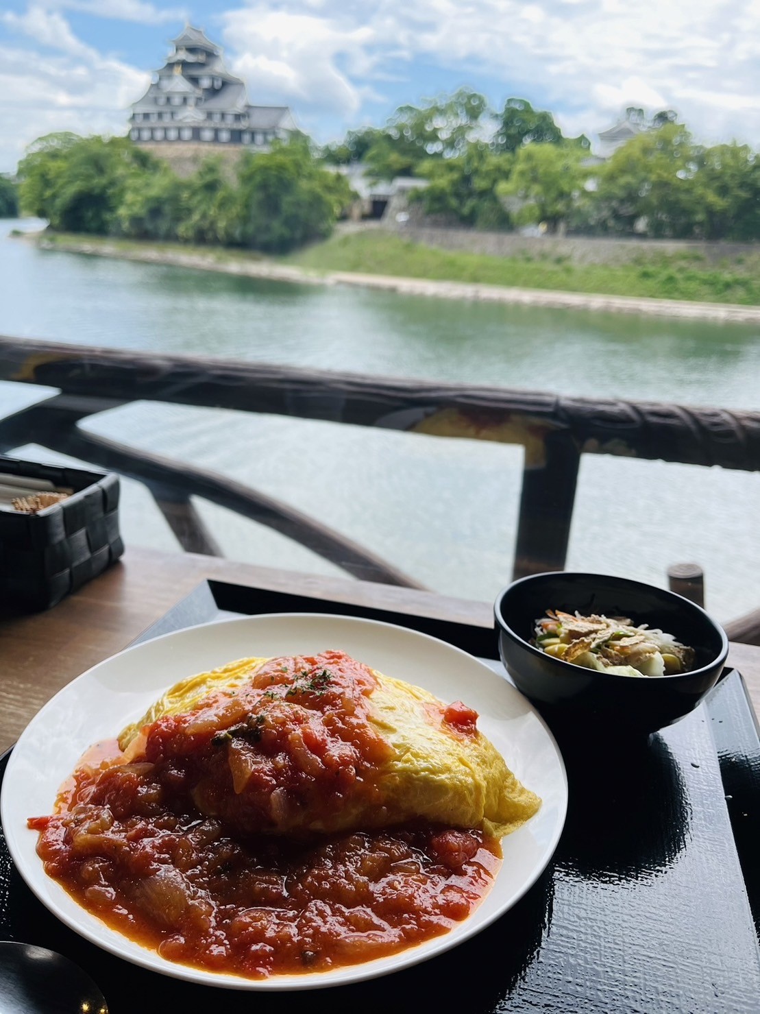 Café & Restaurant & Boating 碧水園