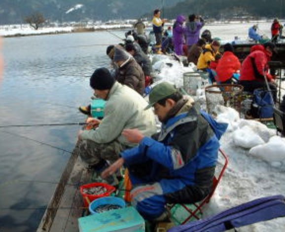 【滋賀県】余呉湖ワカサギ釣り