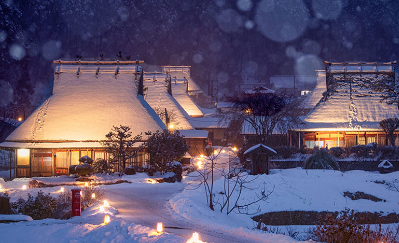 【京都府】美山かやぶきの里 雪灯篭